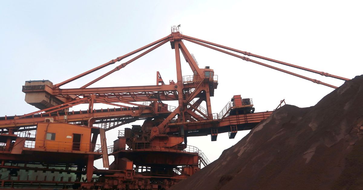 Importações de minério de ferro pela China aumentam 7,3% no 1º bimestre