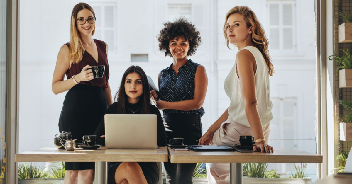 As mulheres ganham, em média, 78% do salário dos homens | Crédito: Adobe Stock