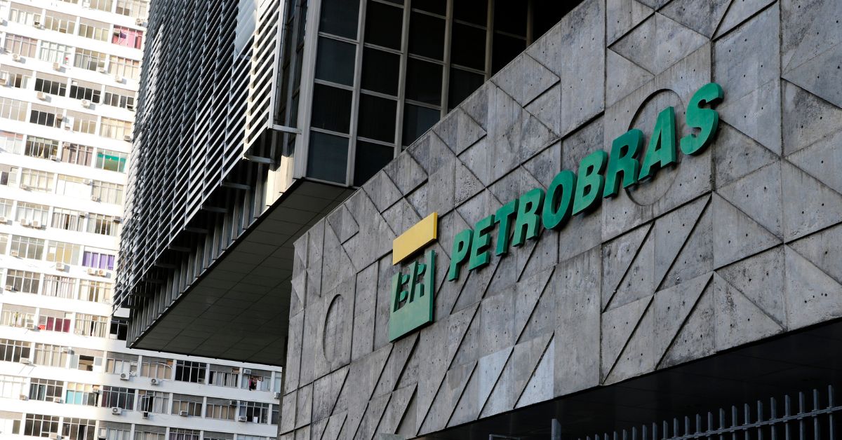 Petrobras pode ser acionada na Justiça por suspender mais de US$2 bi em venda de ativos