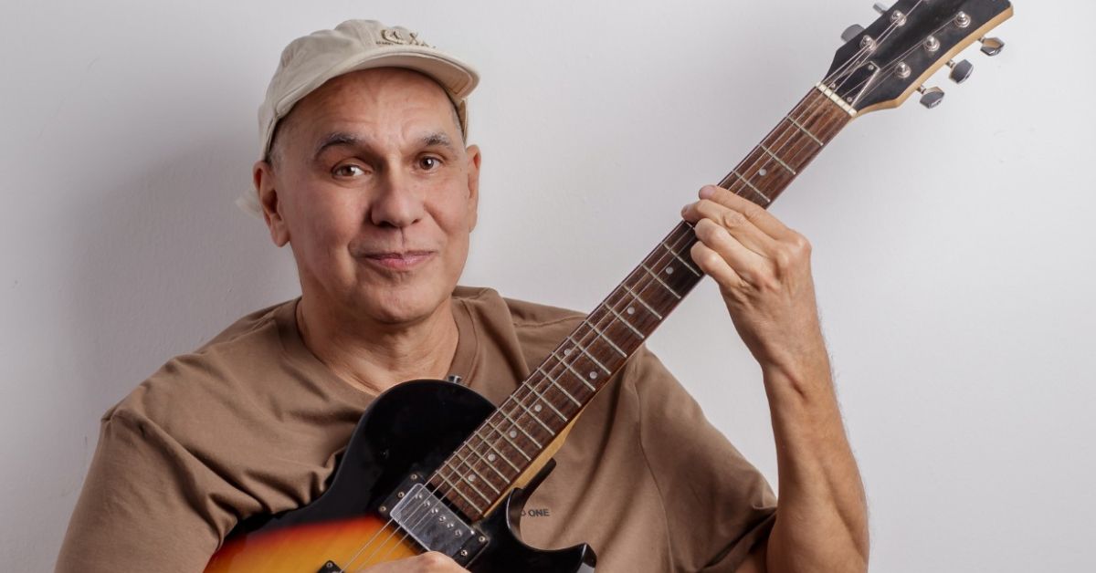 Telo Borges lança CD “Chama Sentimento”