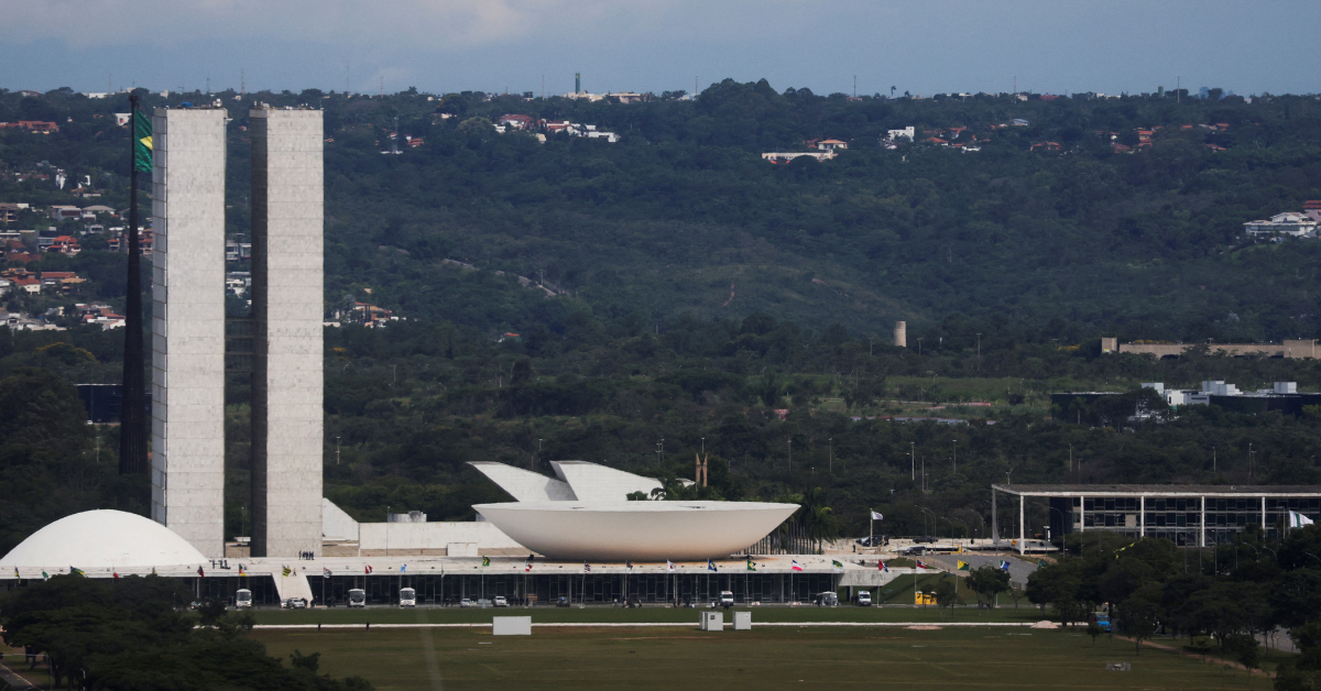 Câmara promete votar a partir desta 2ª MPs editadas por Bolsonaro