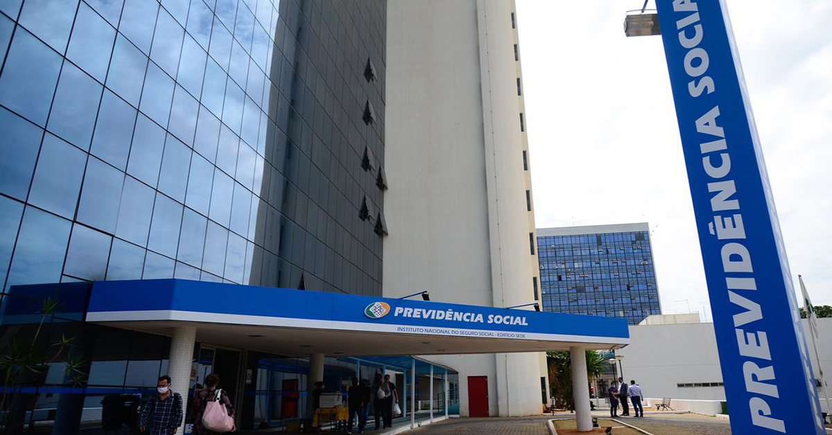 Governo vai rediscutir corte de juro do consignado do INSS na próxima terça