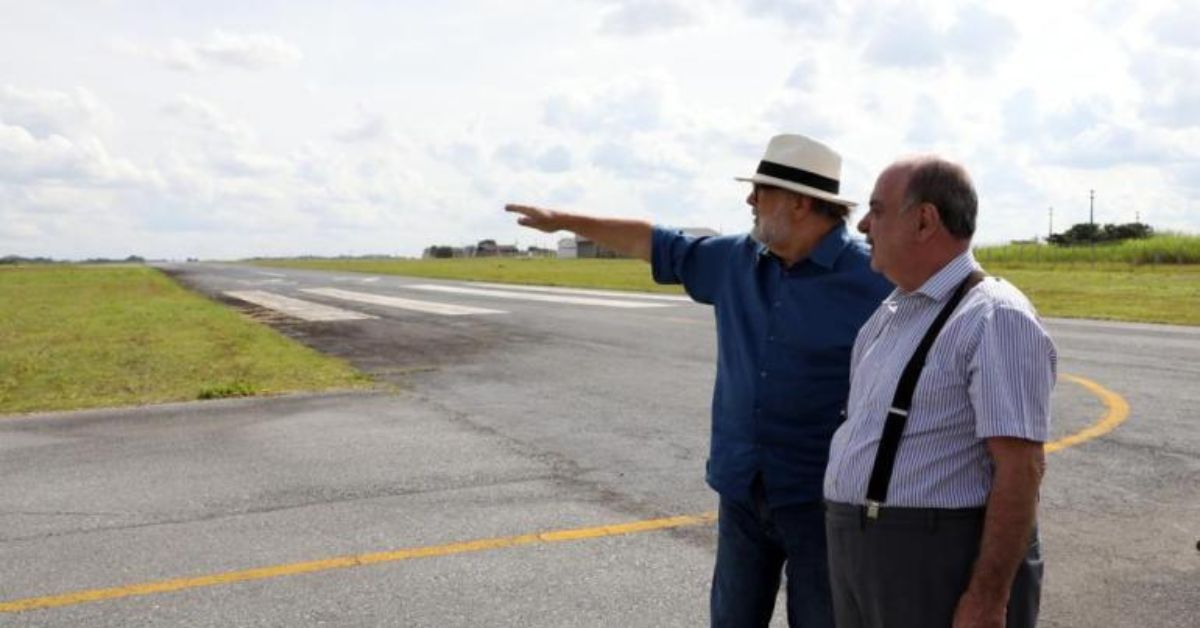 Fuad reafirma plano de moradias populares em visita ao Carlos Prates