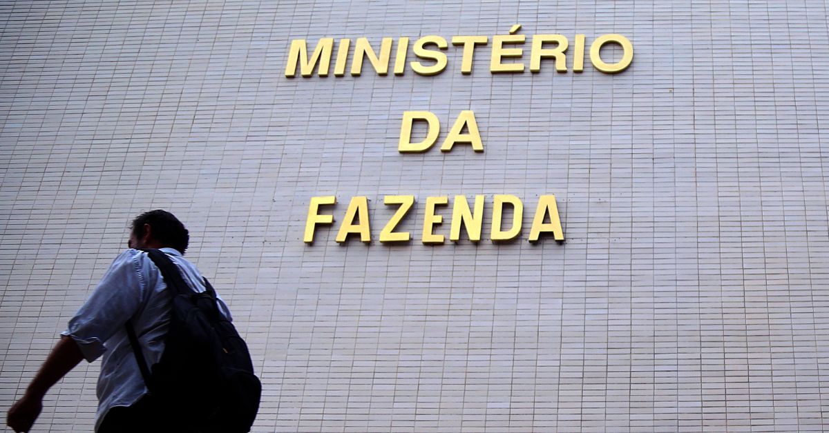 Fazenda vê espaço para “rápida” e “vigorosa” redução da taxa Selic