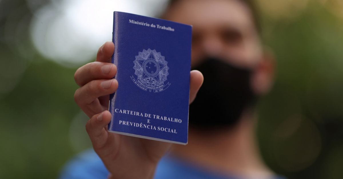 Brasil abre 195.171 vagas formais de trabalho em março, aponta Caged
