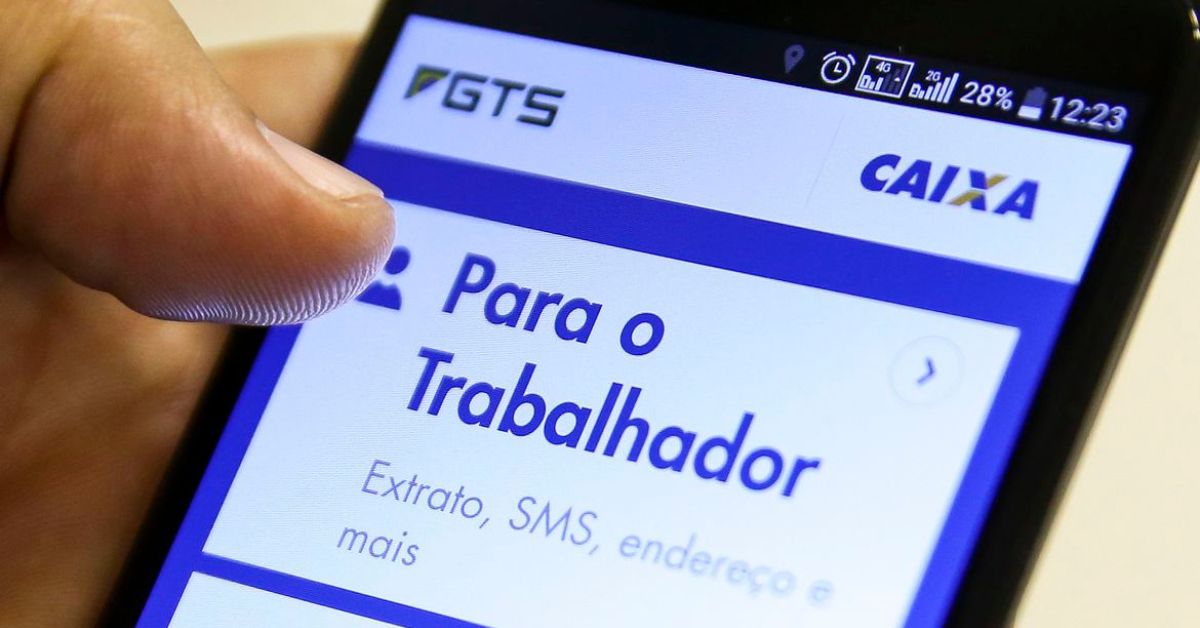 Governo estuda substituir antecipação do saque-aniversário por consignado em FGTS digital