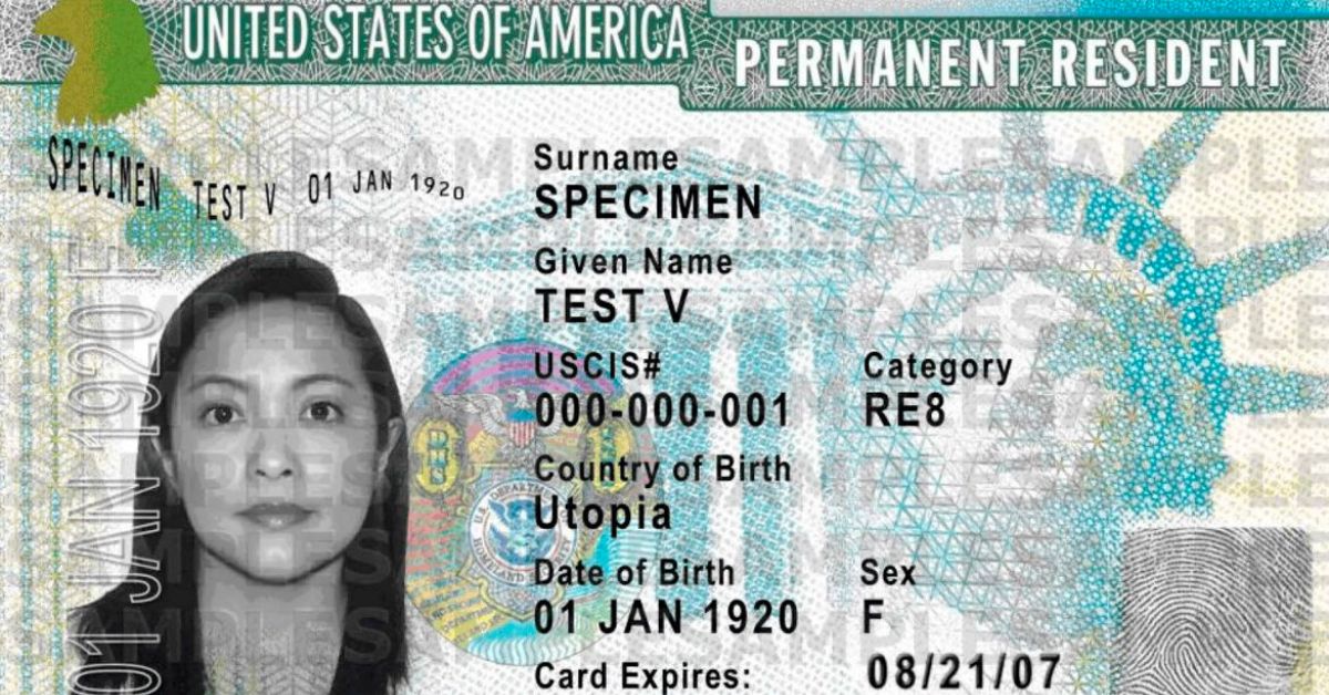 Pedidos de green card crescem 28% entre os brasileiros em 2022