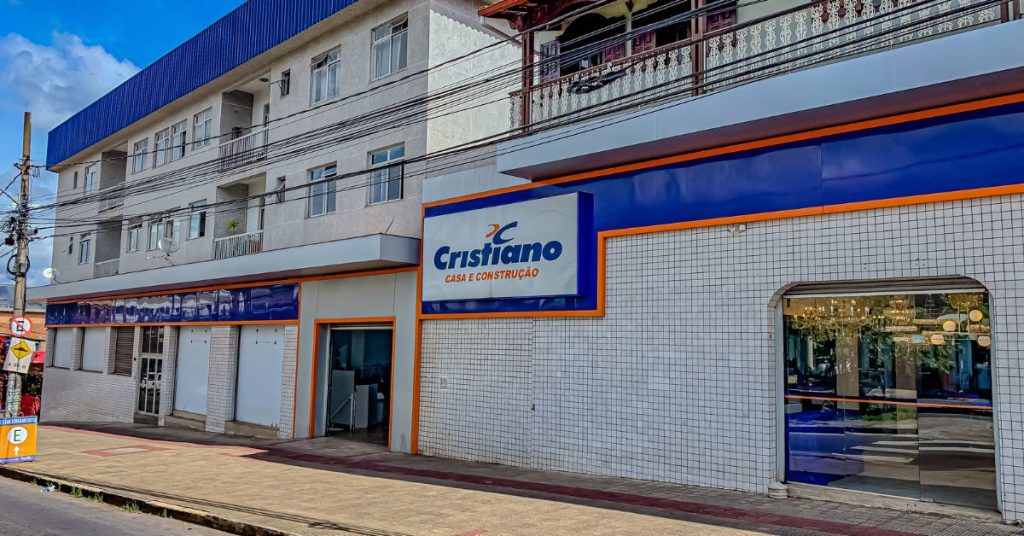 Fachada da Cristiano Casa e Construção, em Belo Horizonte
