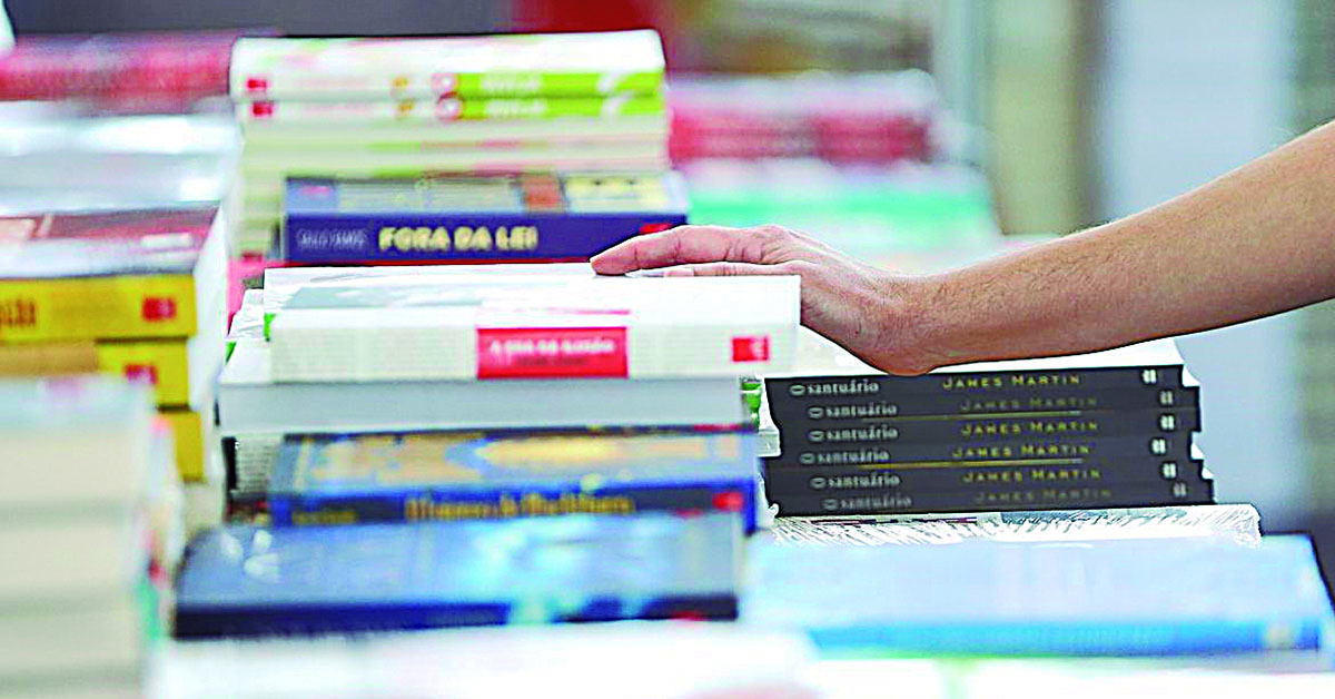 Sobre a obra de Dias Gomes, intérprete do Brasil
