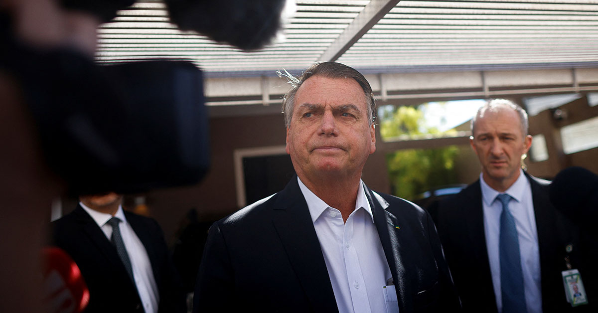Bolsonaro pode responder por seis crimes