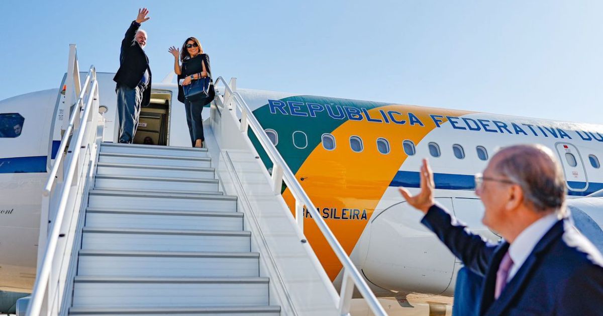 Lula embarca para a Cúpula do G7, no Japão