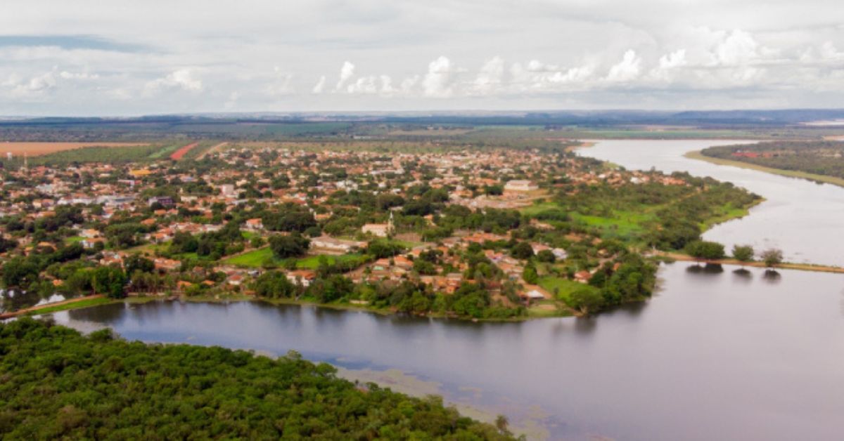 Curvelo e Morada Nova de Minas vão receber usinas de energia solar