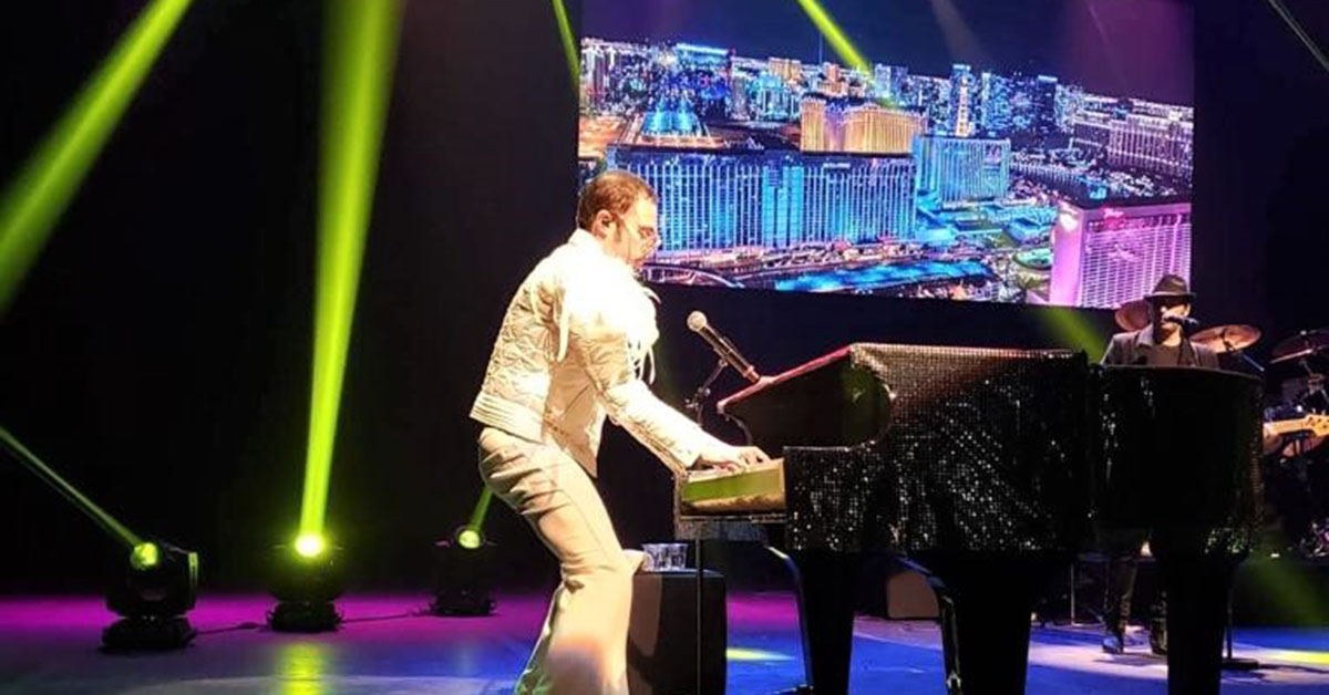 Tributo a Elton John na capital mineira
