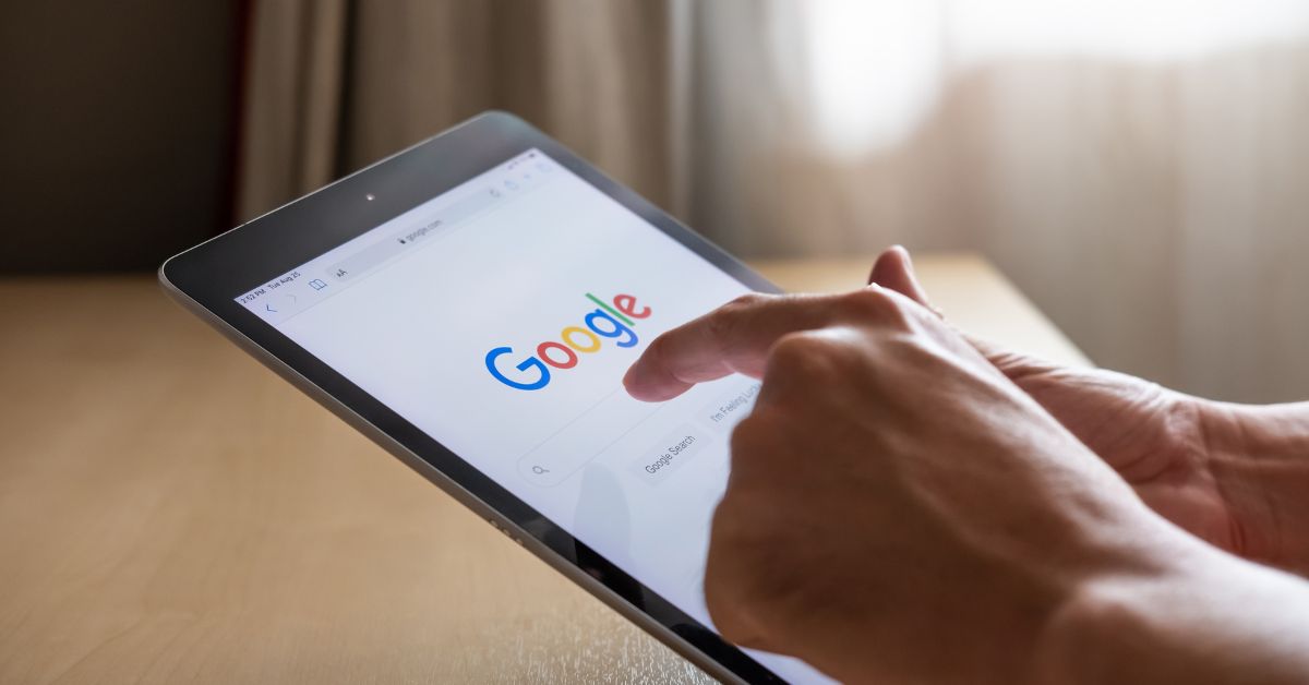 Google lança ofensiva contra PL das Fake News