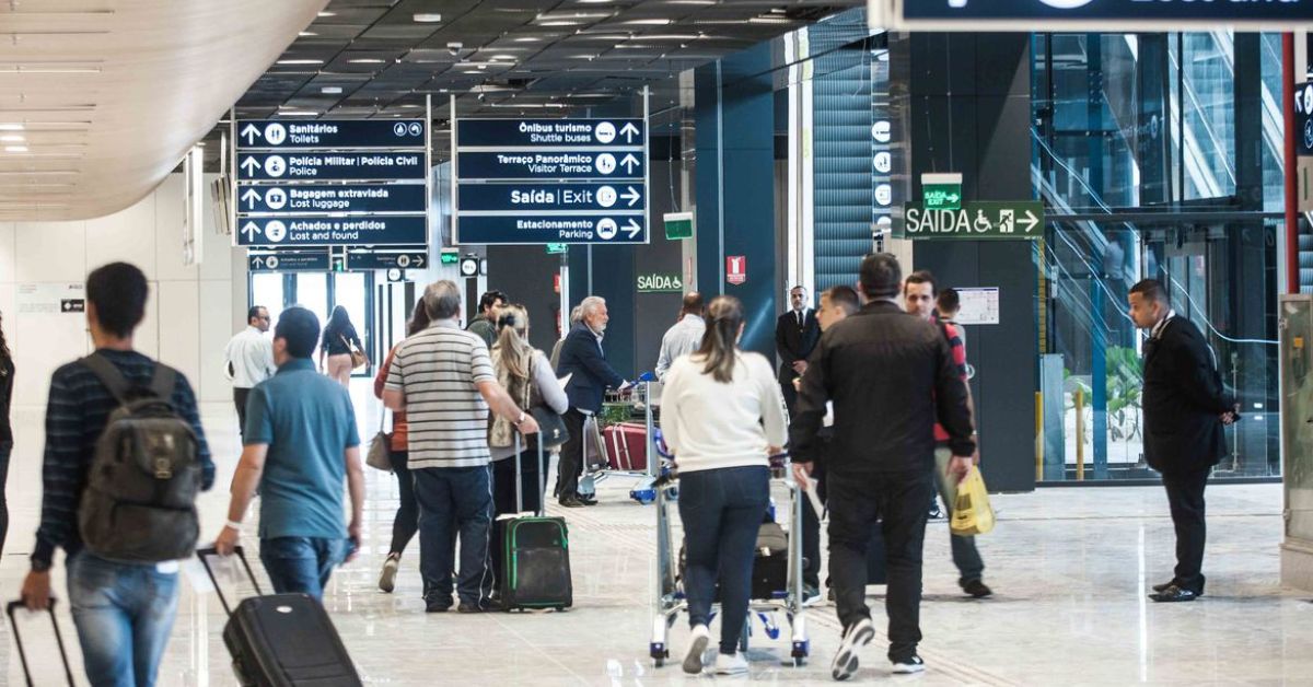 Brasil recebeu 6,6 milhões de estrangeiros no ano passado, alta de 12,6% ante 2023
