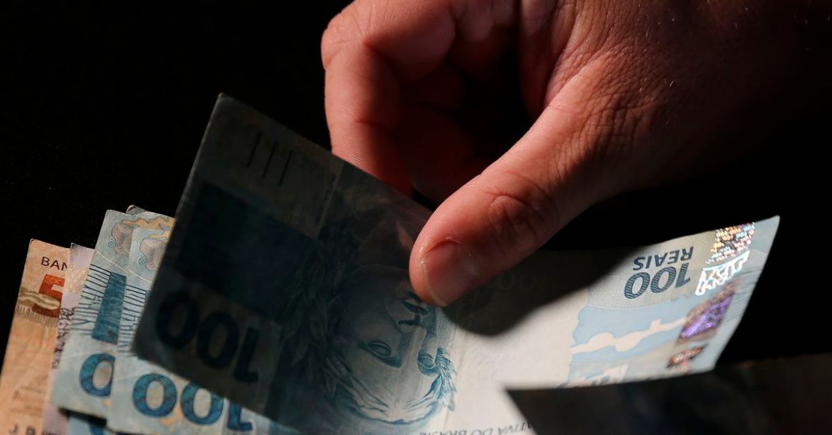 INSS começa a pagar antecipação da primeira parcela do 13º salário