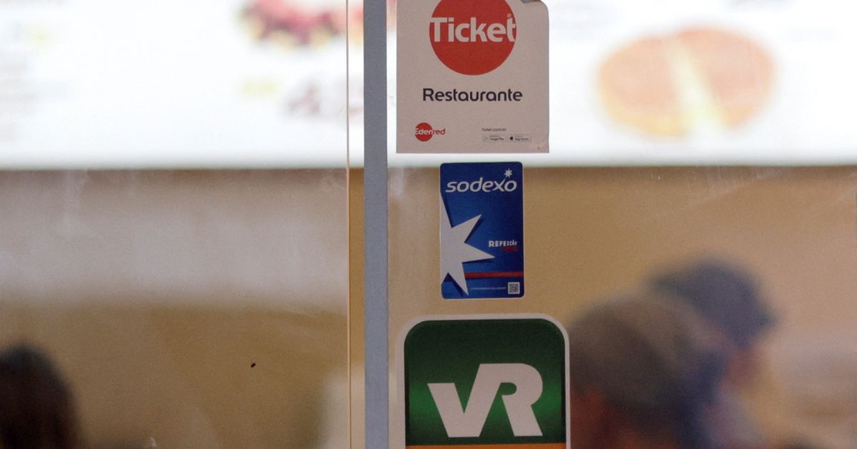 Governo adia novas regras para abertura do mercado de vale-refeição
