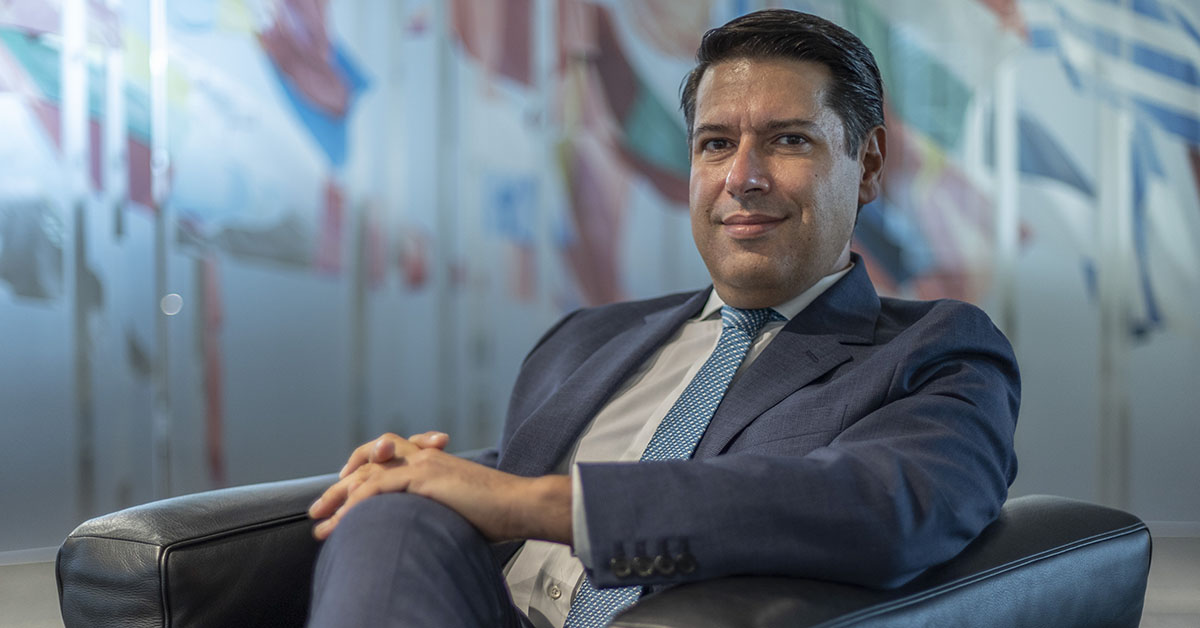 Vice-presidente do BEI fala sobre geração de energia limpa