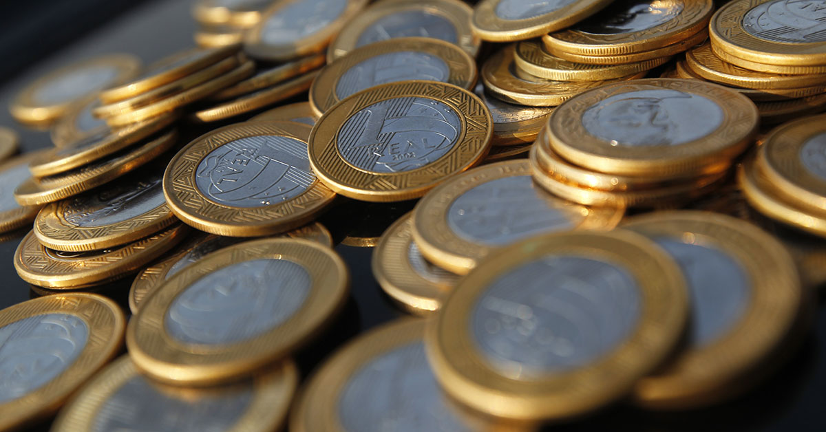 Taxa média de juros atinge 45,4% ao ano