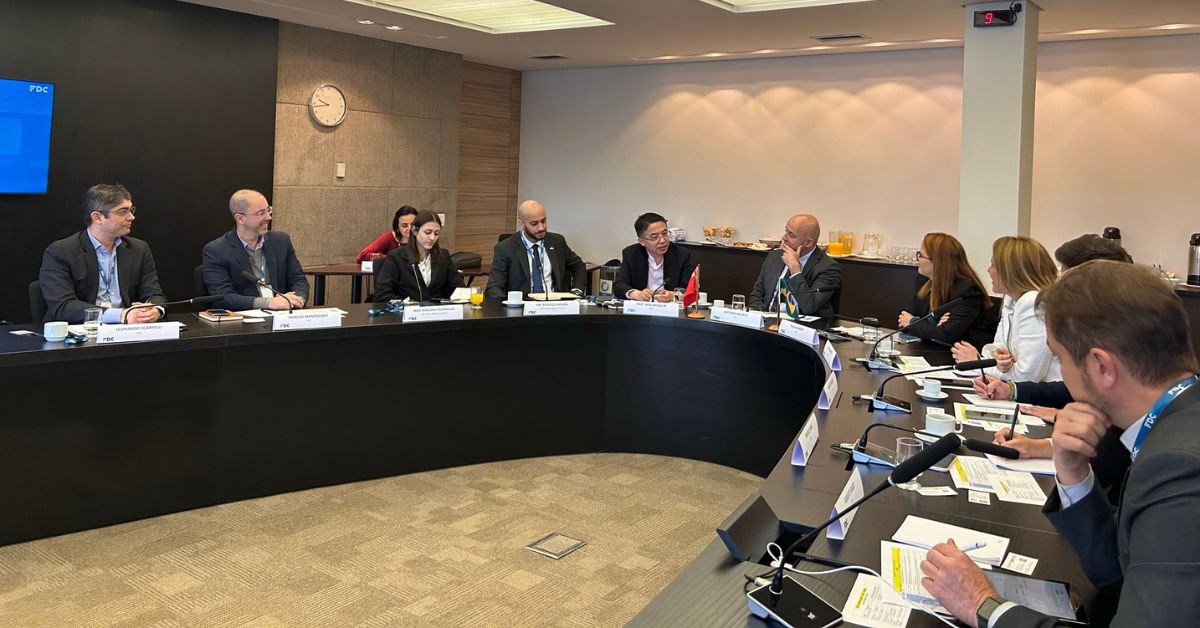 FDC assina acordo de cooperação em pesquisa com universidade chinesa