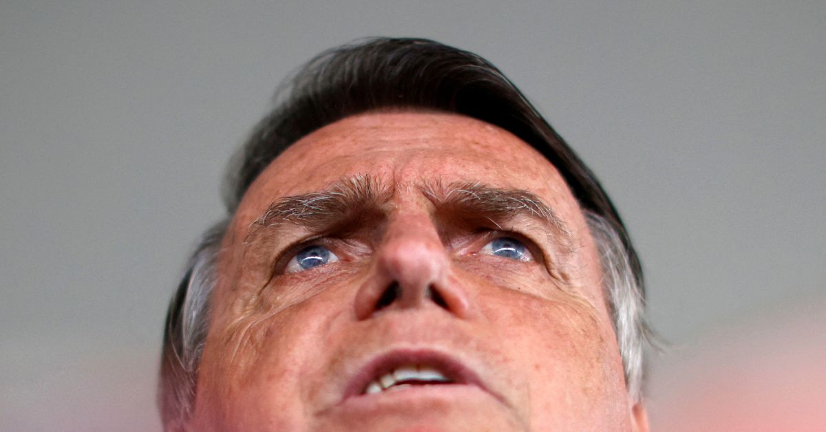 Passo a passo da fraude no cartão de vacinação de Bolsonaro: veja o que diz a PF
