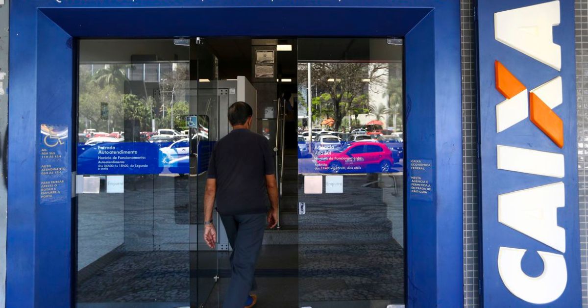 Caixa libera abono salarial para nascidos em setembro e outubro