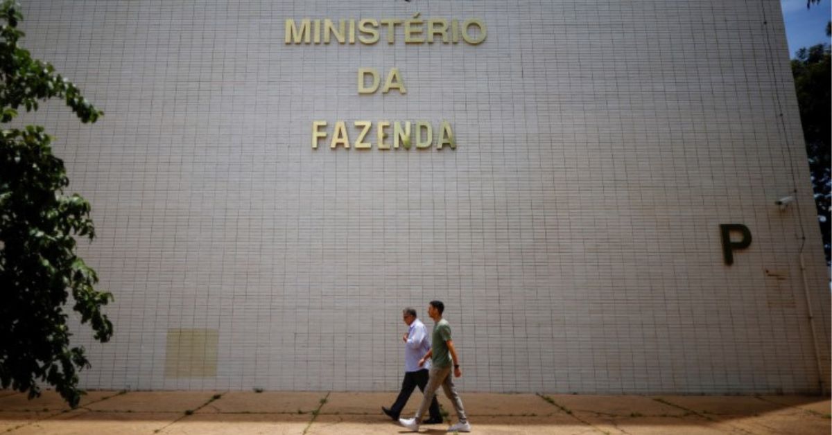 Fazenda publica nova lista de contribuintes desobrigados ‘de ofício’ de entregar a Dapi