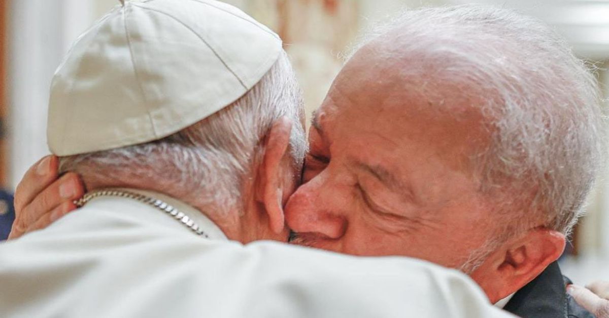 Lula e papa Francisco se encontram no Vaticano