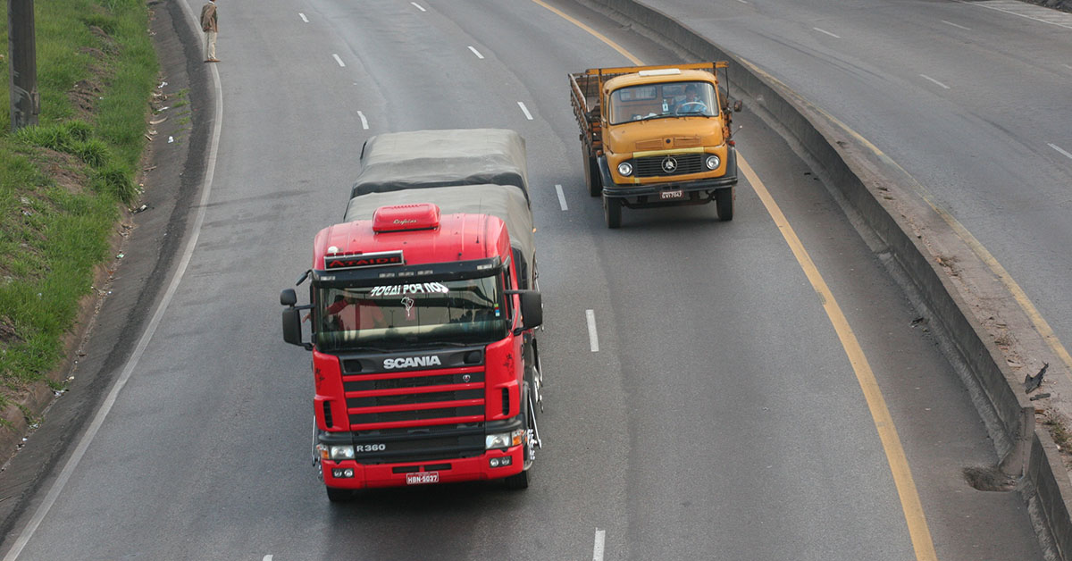 Pequenos negócios criam quase 19 mil vagas de emprego em abril 