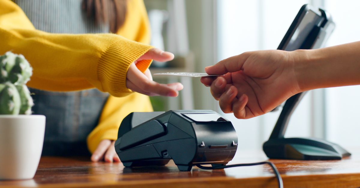 Mercado Pago aponta gasto médio mensal de R$ 268 entre adolescentes