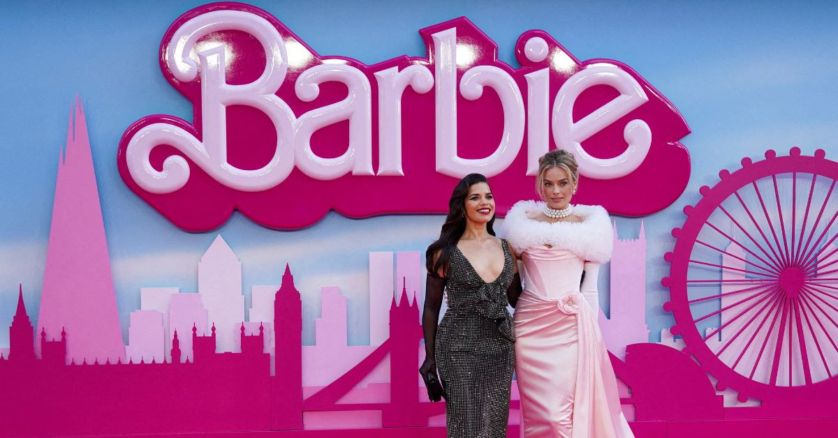 ‘Barbie’ bate recordes, mas ‘Oppenheimer’ também é destaque nas bilheterias