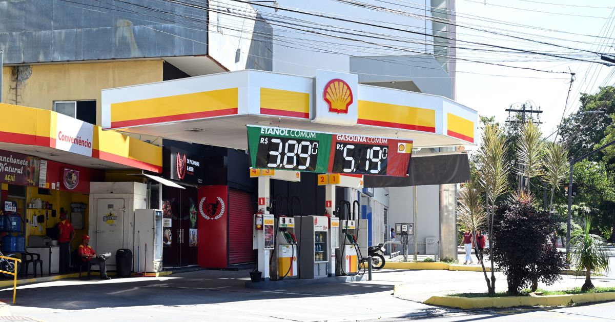 Gasolina e diesel entram em 2024 perto da paridade com o mercado