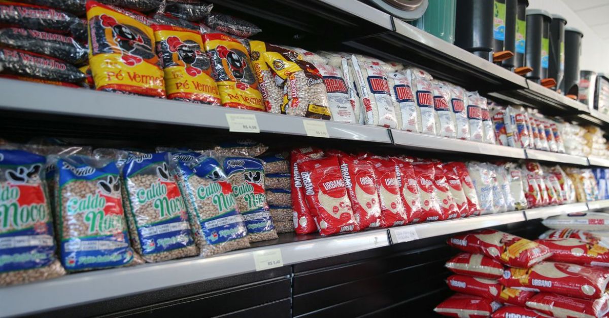 Reforma tributária pode onerar alimentos básicos