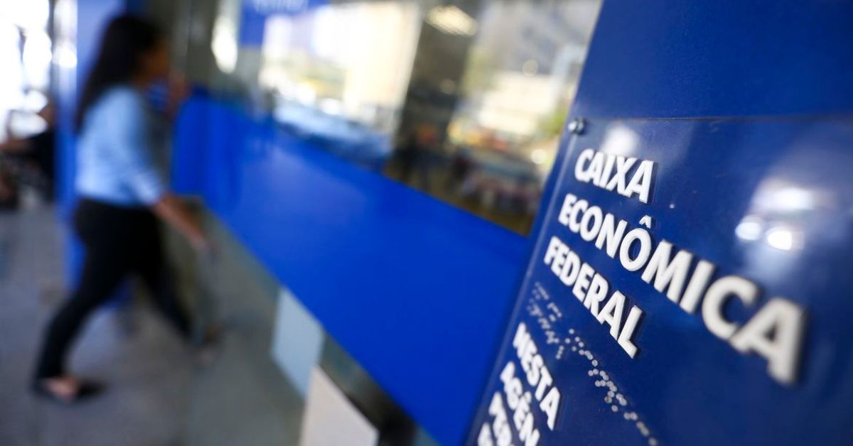 Caixa vai repassar R$ 12 bi à União e abre auditoria