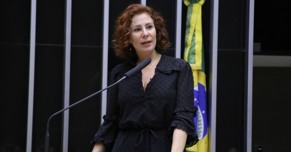 O que acontece após a prisão de Carla Zambelli? Veja os próximos passos