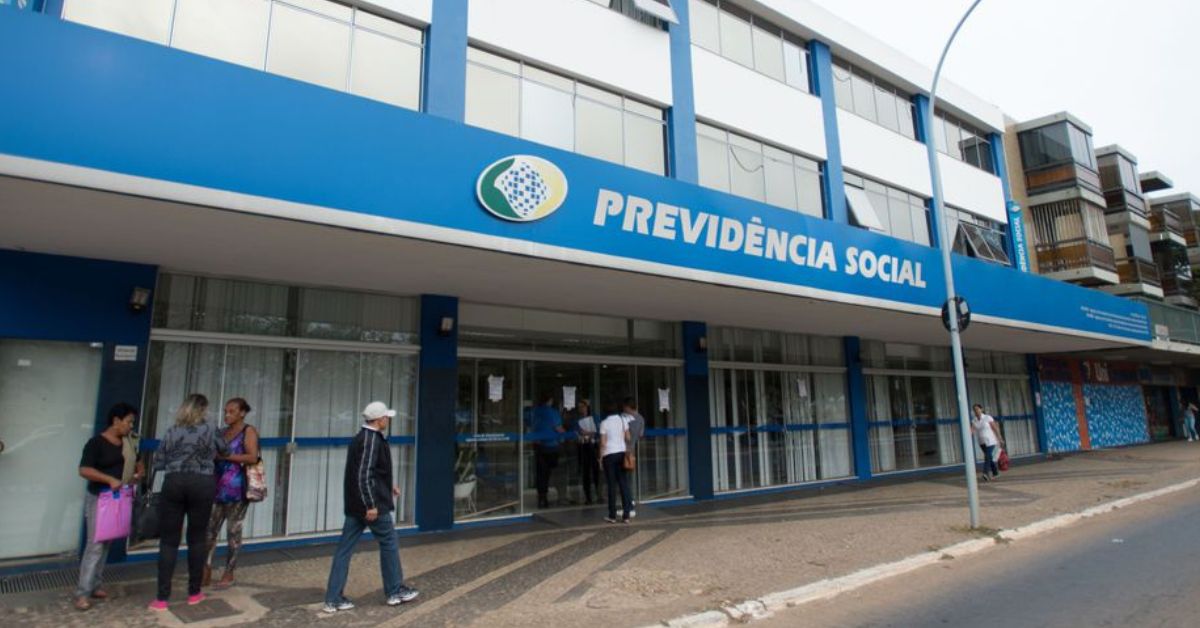 INSS alerta beneficiários sobre golpe da prova de vida; saiba se proteger