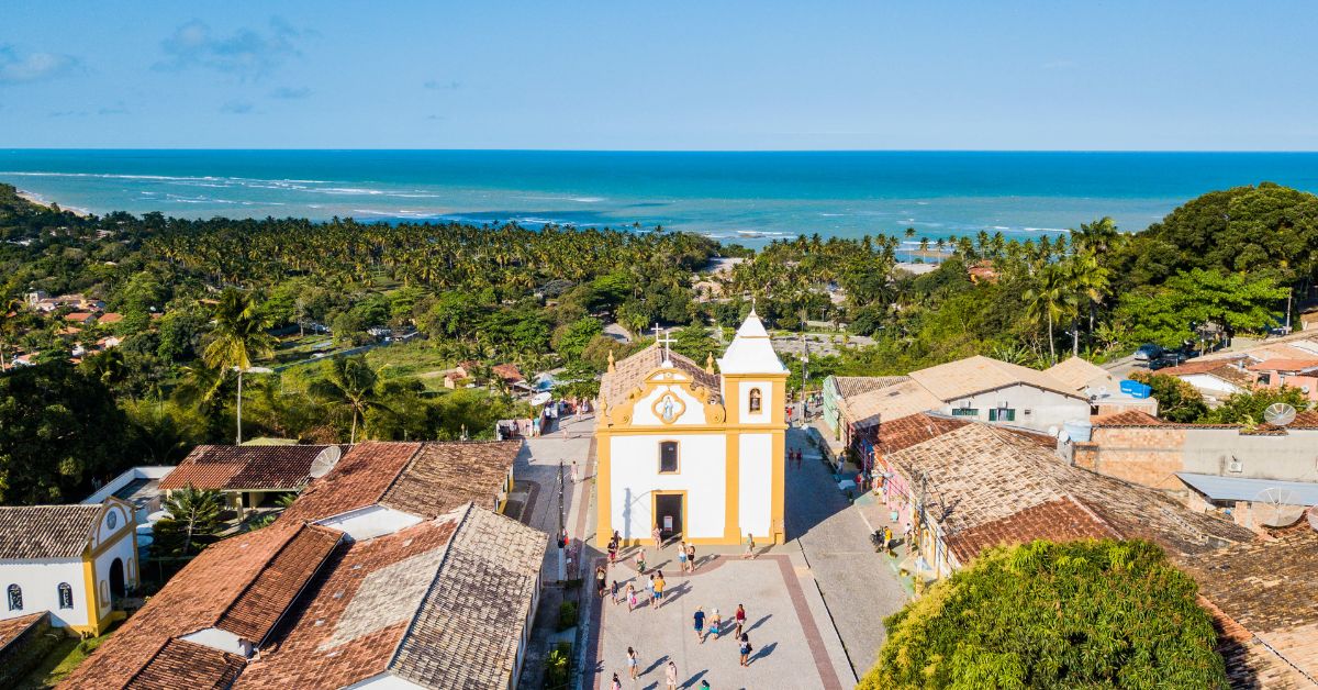 O mercado turístico de Porto seguro é um dos mais fortes do Brasil | Adobe Stock