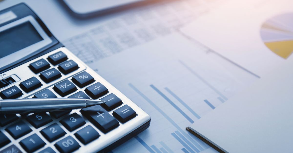 Previsão para Selic ao fim de 2025 segue em 15% no Focus do BC; 2026 continua em 12,50%