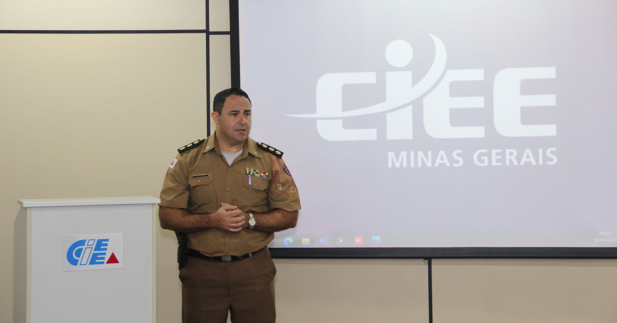 CIEE/MG assina convênio com a PM para a cessão de aprendizes