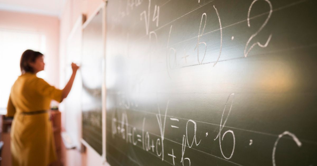 Mais de 80% dos municípios não estariam pagando piso da educação