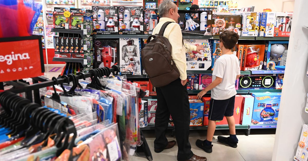 Maioria dos mineiros vai deixar as compras do Dia das Crianças para a última hora