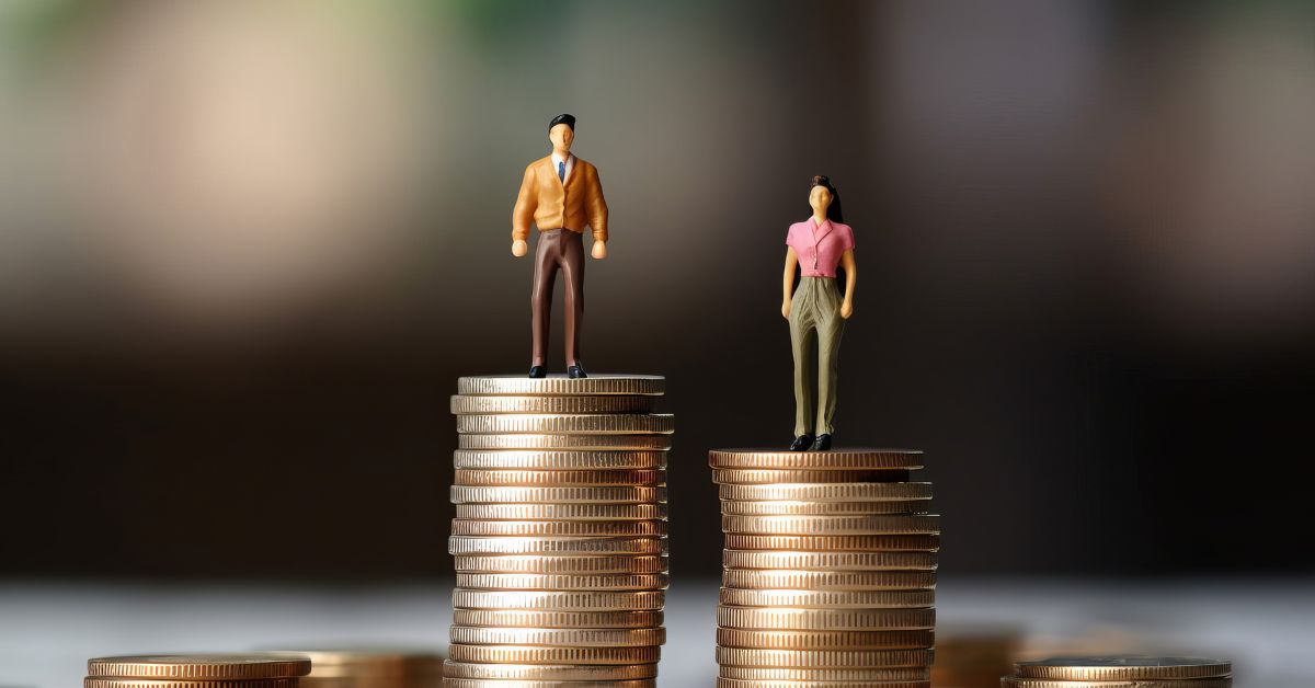 É mulher e ganha menos do que um homem no mesmo cargo? Saiba o que fazer
