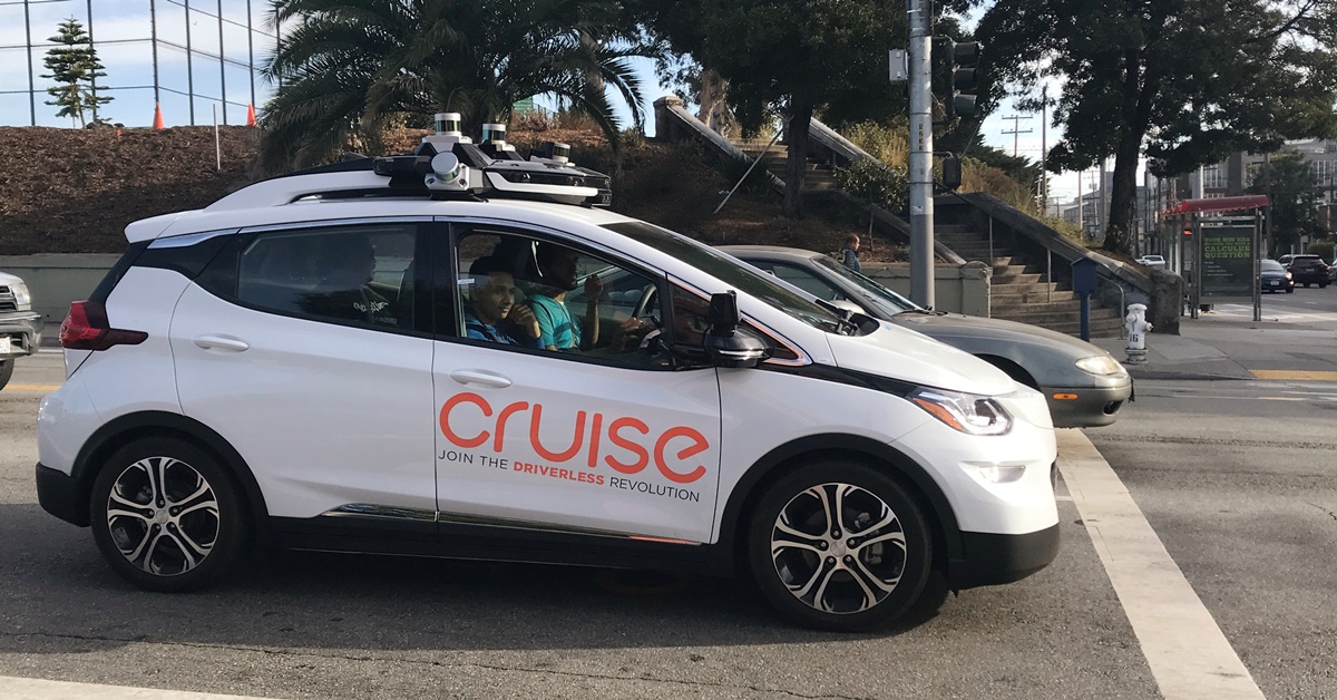 Honda, GM e Cruise planejam iniciar serviço de transporte sem motorista no Japão em 2026