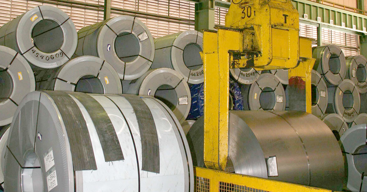 Usinas seguram preços do aço apesar de importações recordes