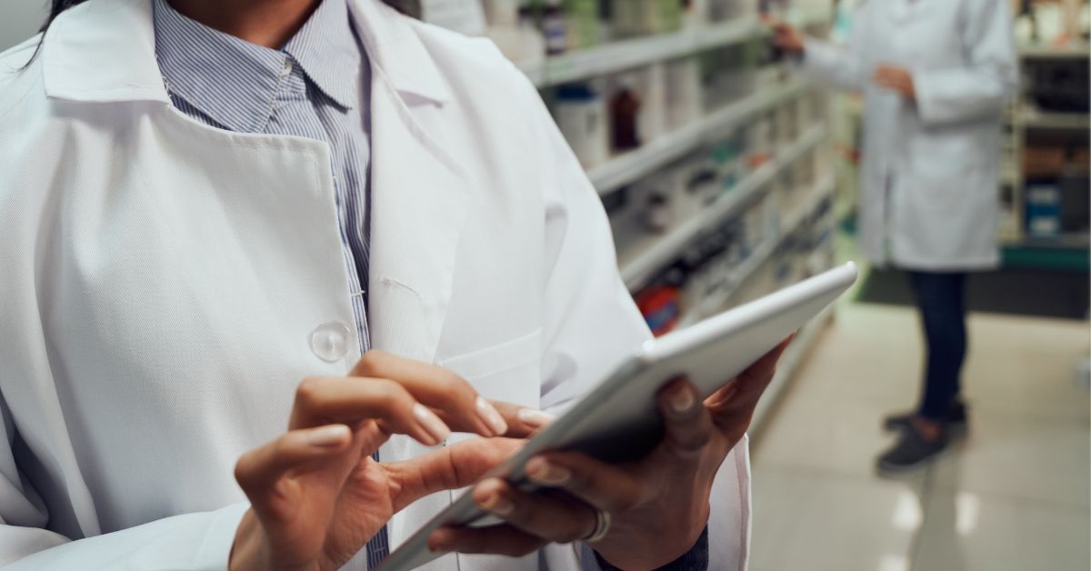 Digitalização de farmácias faz crescer compras de medicamentos em canais de vendas