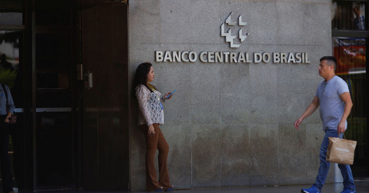 BC destaca necessidade de aperto maior e por mais tempo nos juros e vê política monetária funcionando