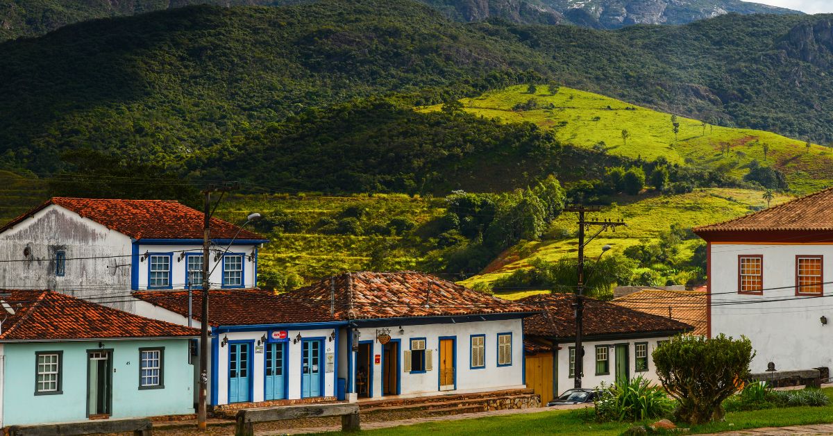 Apenas 21 municípios concentram 50,7% do PIB de Minas Gerais