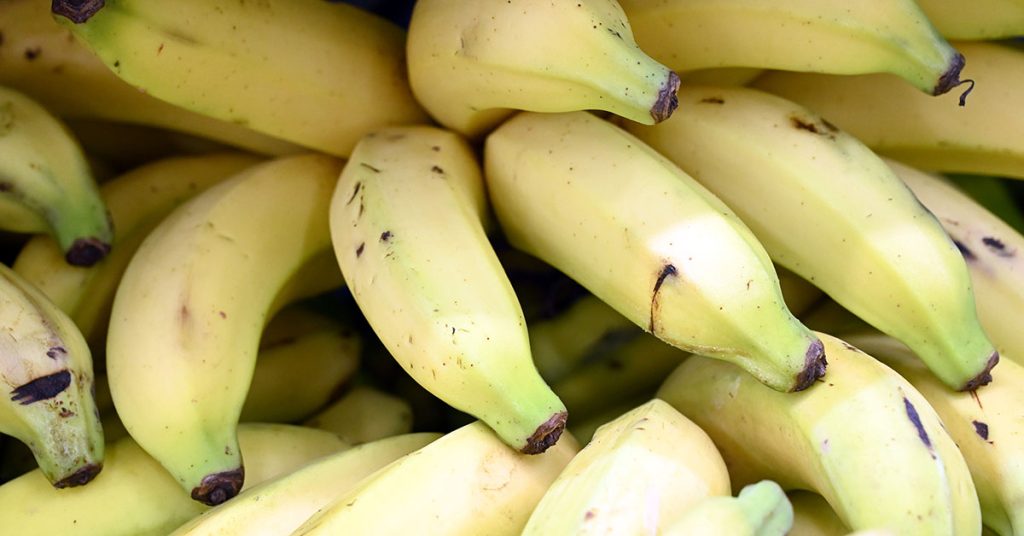Entre os produtos que mais encareceram no período está banana-prata, que subiu 22,64% | C