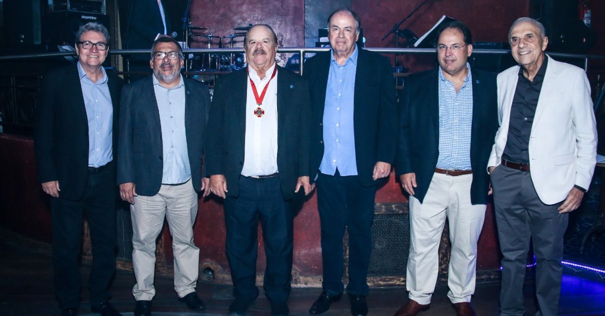 Fecemg faz encontro de fim de ano