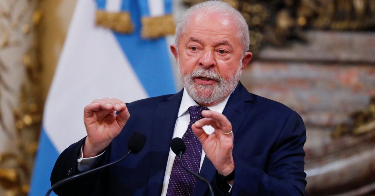 AtlasIntel: Pequisa aponta que Lula enfrenta maior desaprovação de seu mandato